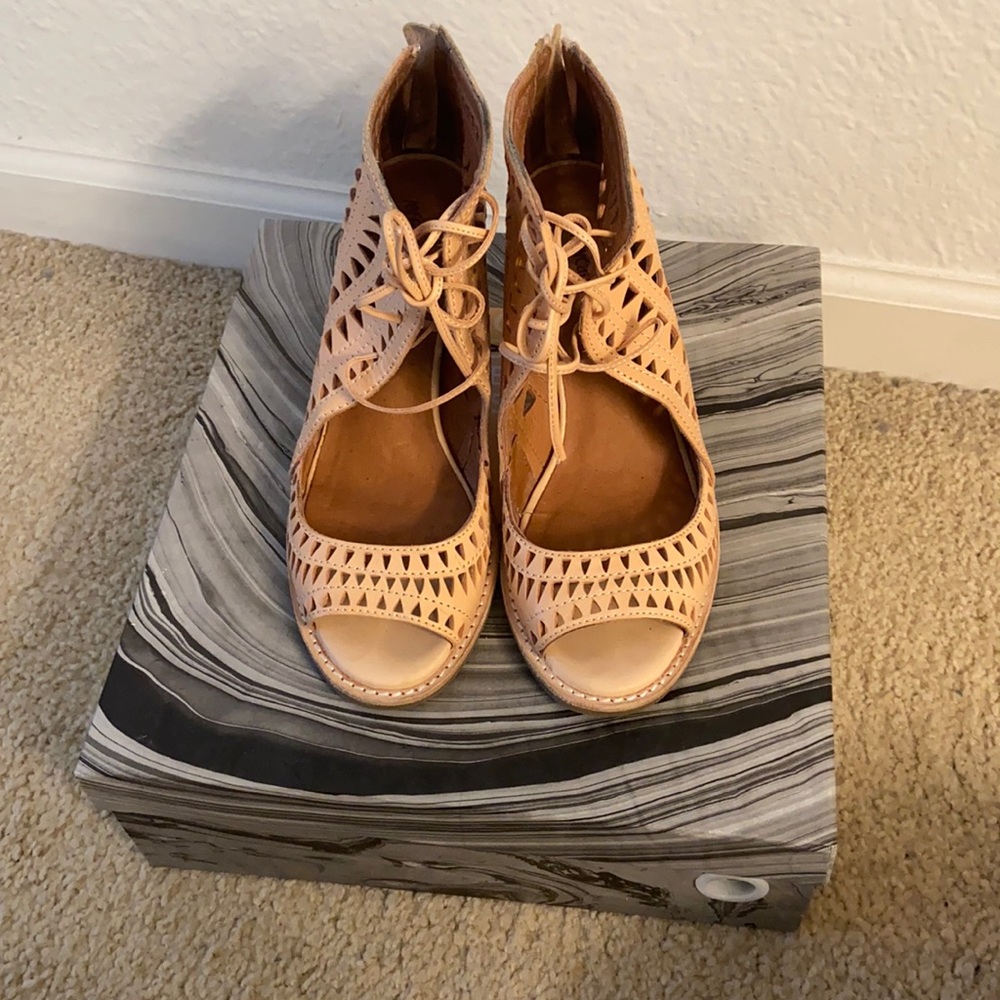 Jeffrey Campbell CORDILLIO sandal